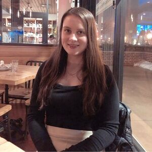 Meet your Posher, Kelly